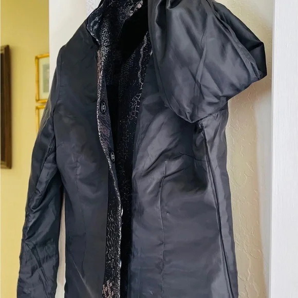 Chico’s woman’s metallic brocade jacket, Black/Silver, size 0 beautiful pattern- - Picture 16 of 16